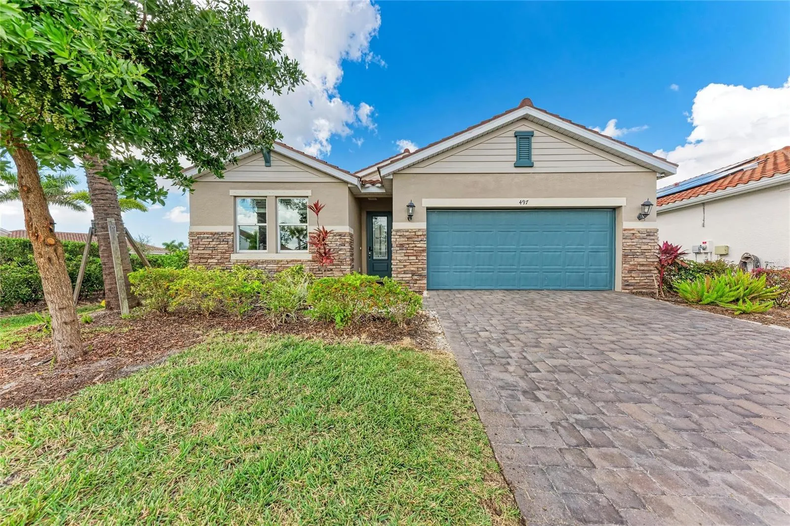 497 FIREBUSH DR