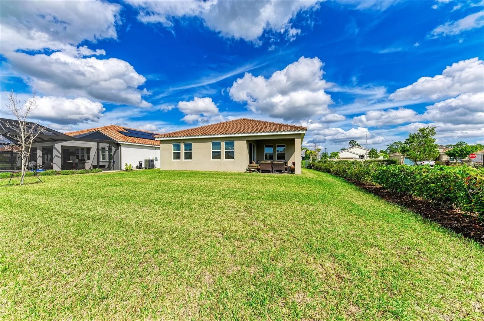 497 FIREBUSH DR