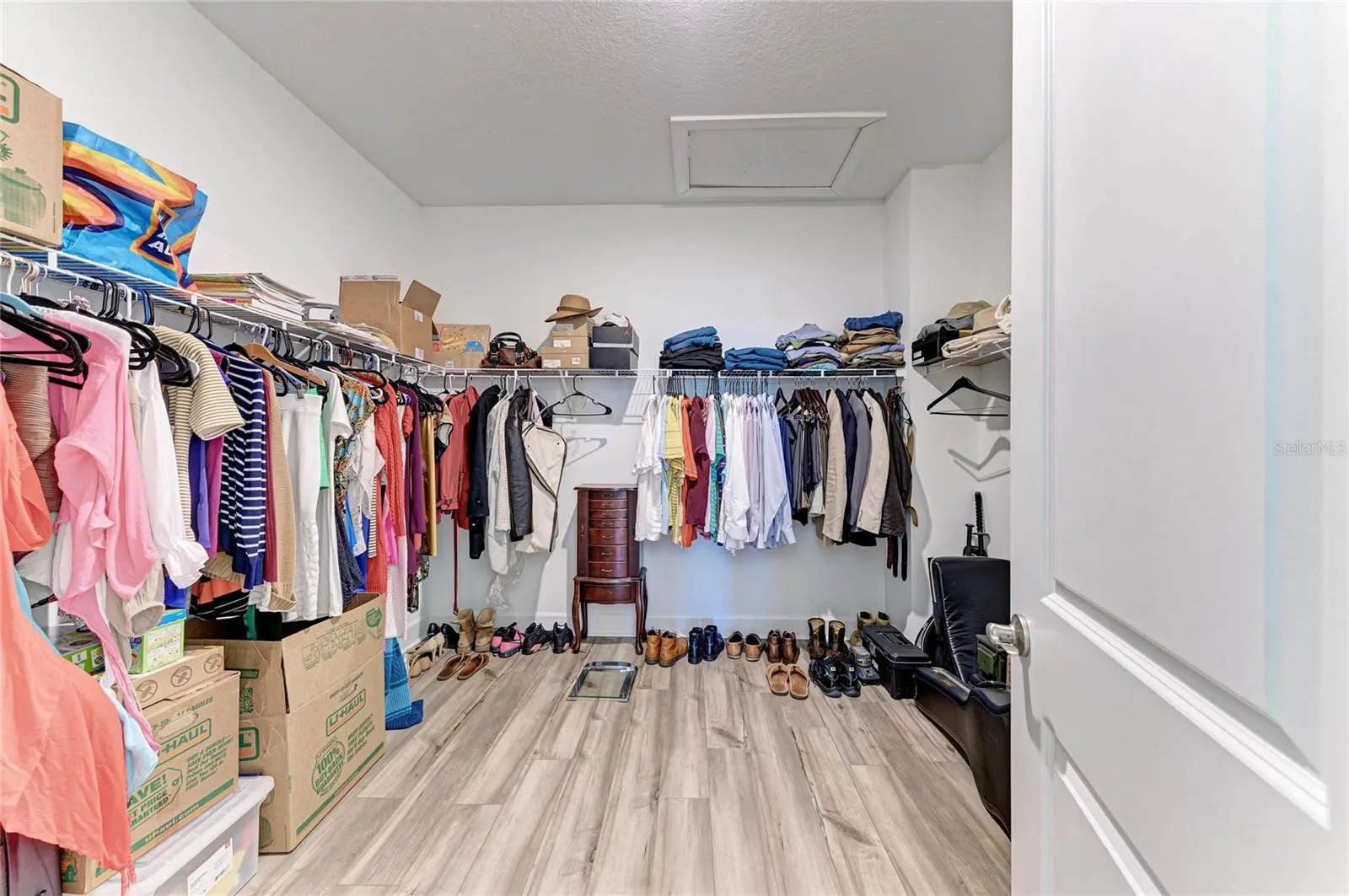 497 FIREBUSH DR