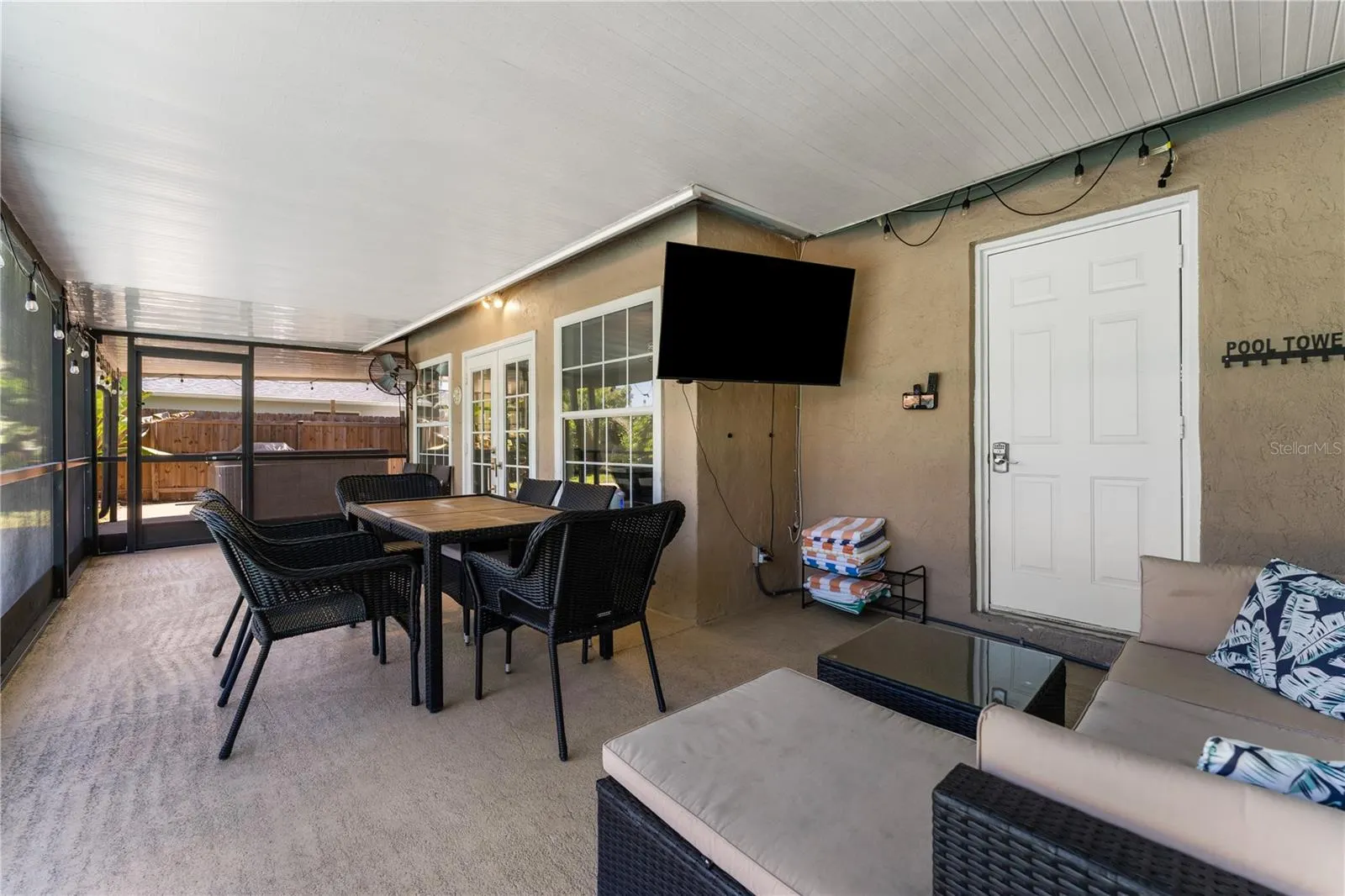 5363 FOXWOOD DR