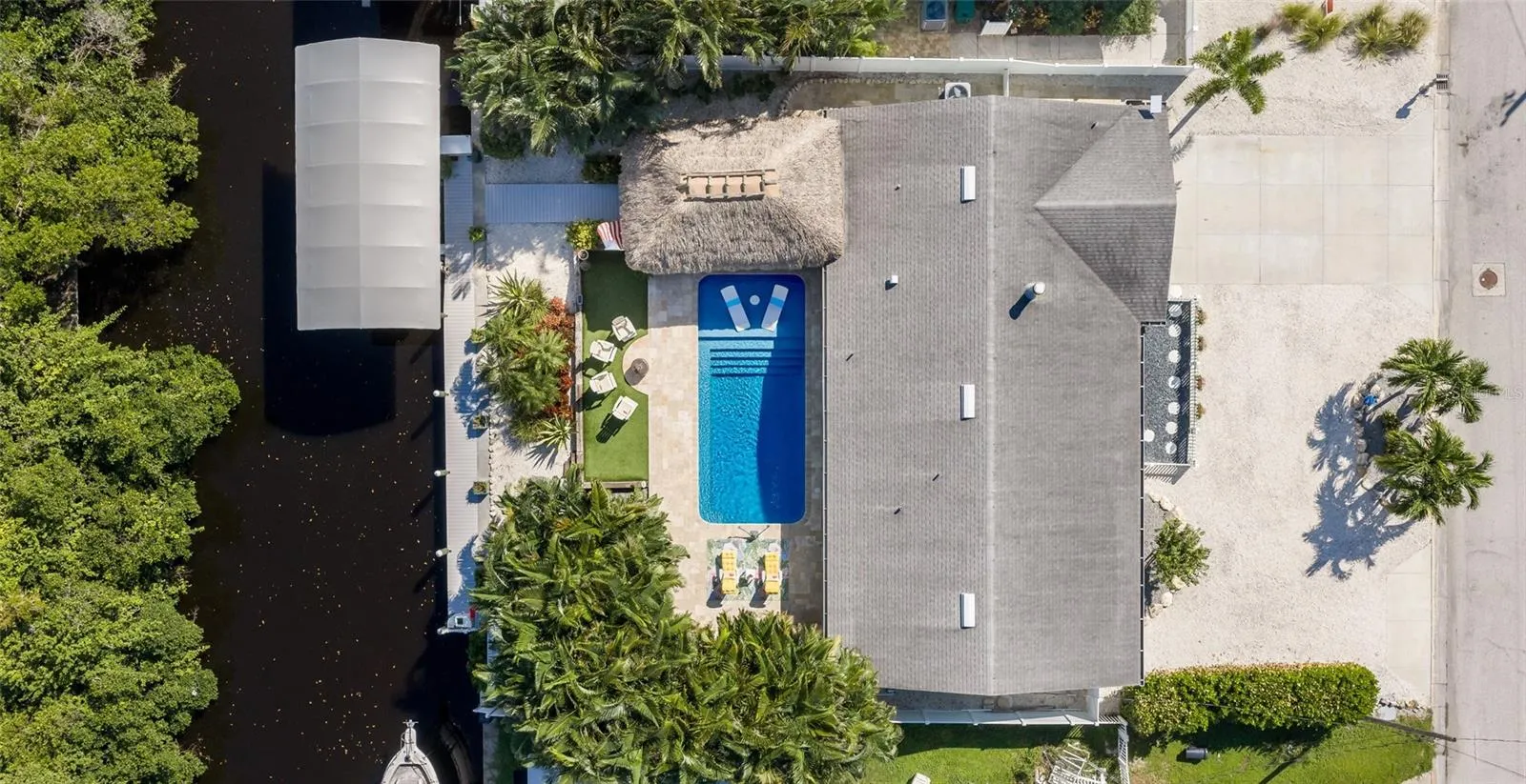 902 25TH AVE W