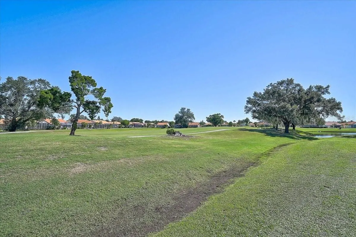 4214 CADDIE DR E #204 #204