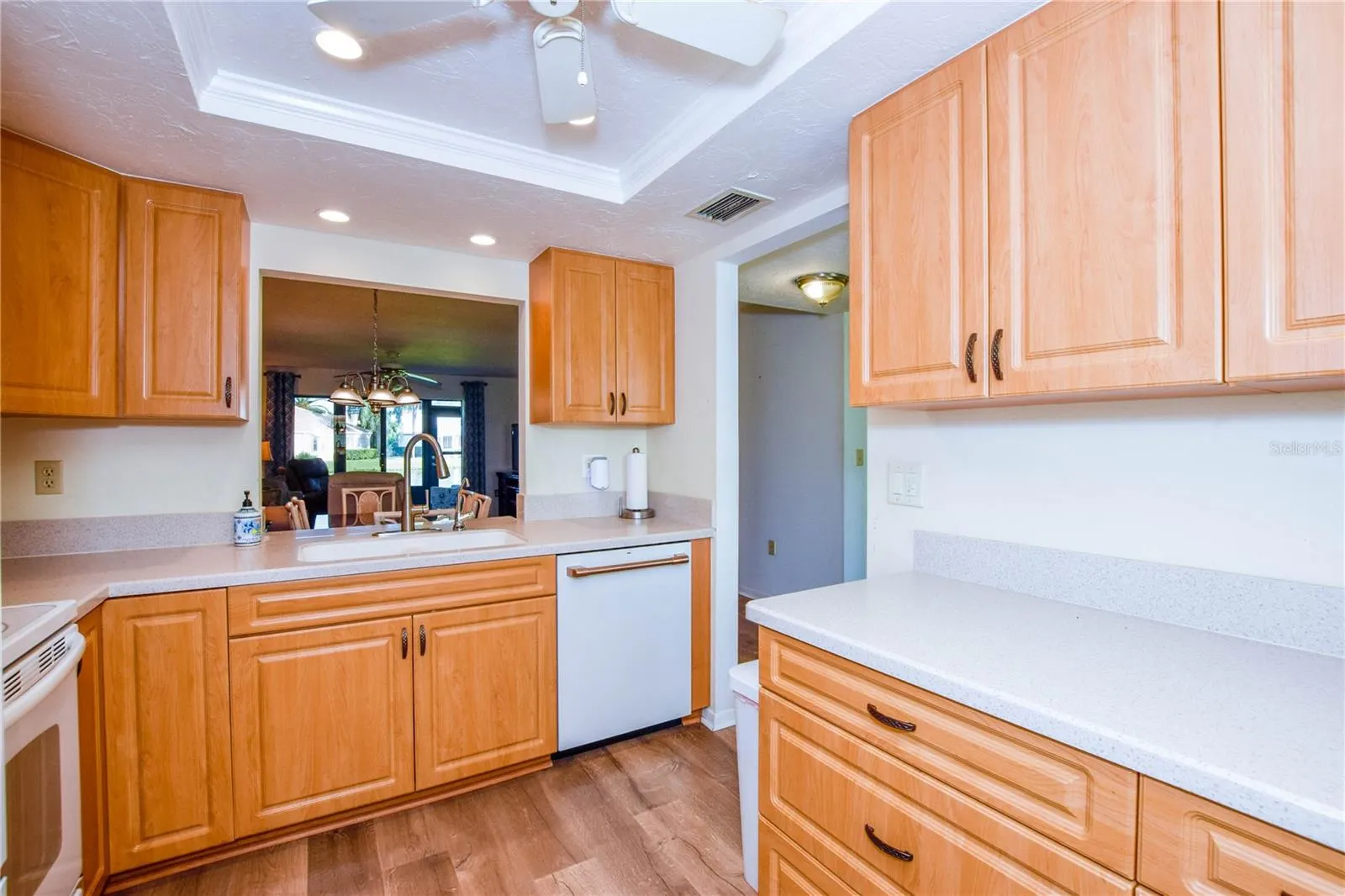 1100 CAPRI ISLES BLVD #318 #318