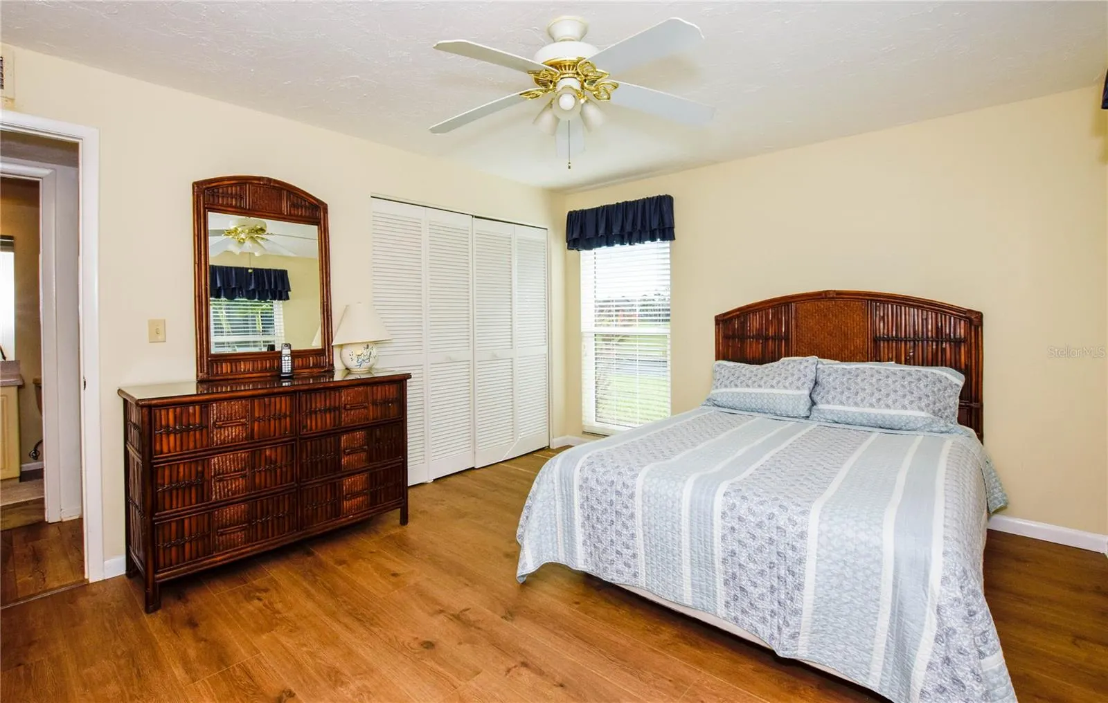 1100 CAPRI ISLES BLVD #318 #318