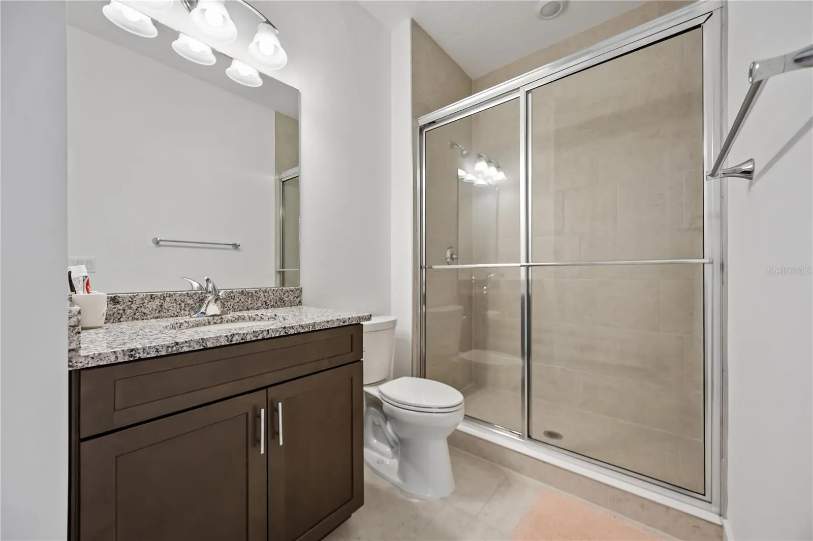 8110 REDONDA LOOP