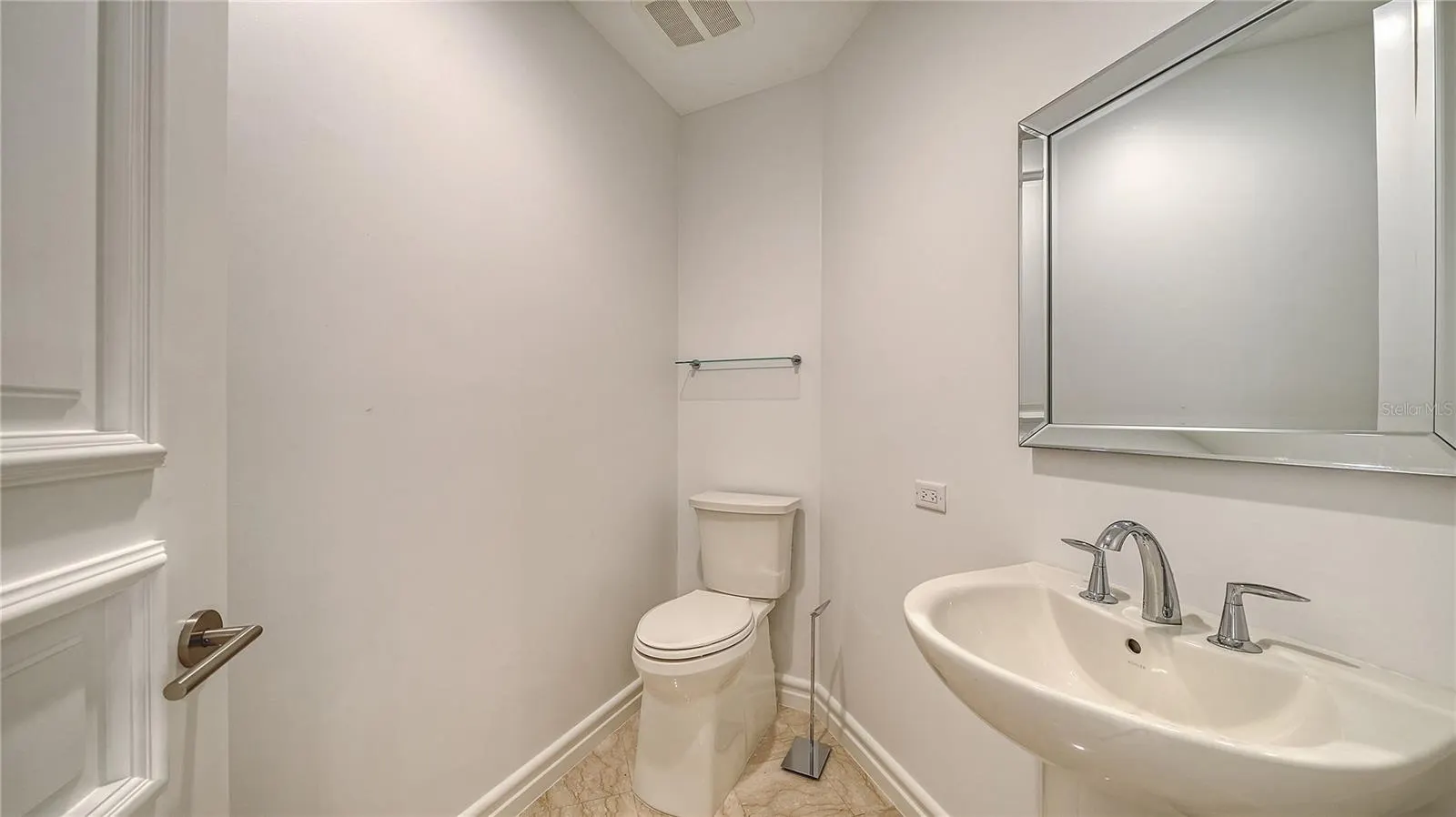 500 S PALM AVE #32 #32