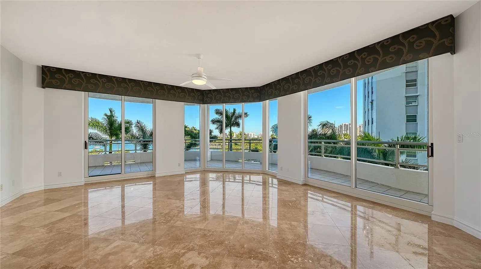 500 S PALM AVE #32 #32
