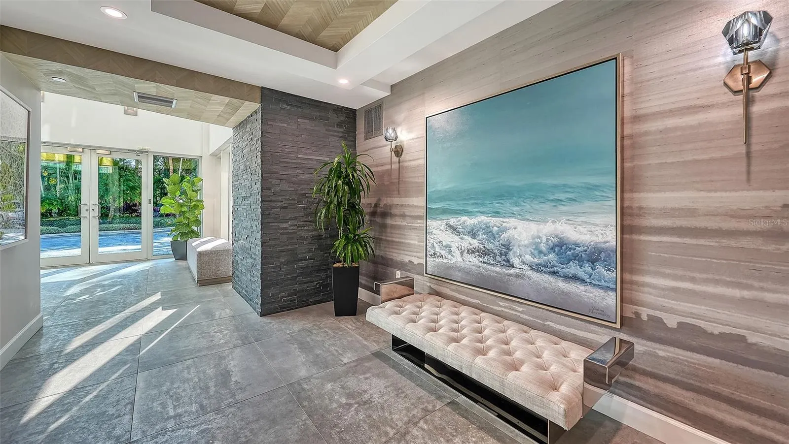 500 S PALM AVE #32 #32