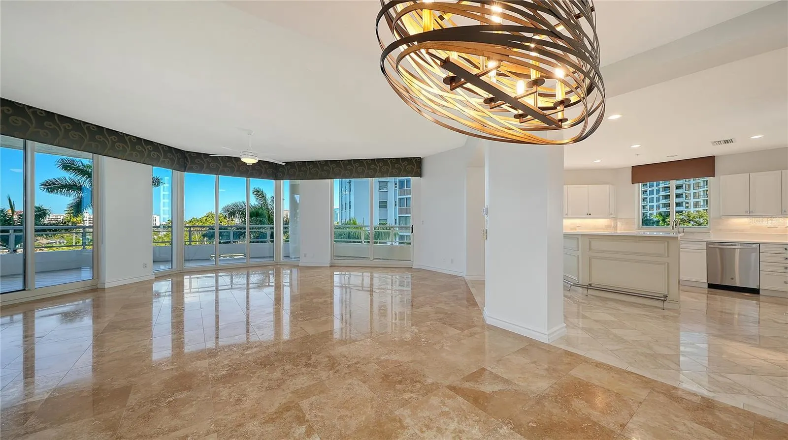 500 S PALM AVE #32 #32