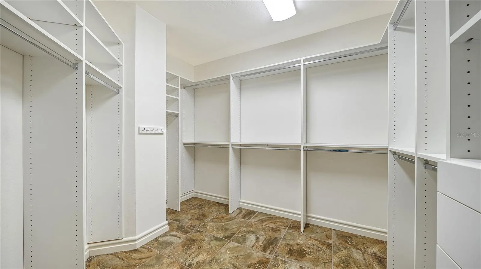 500 S PALM AVE #32 #32