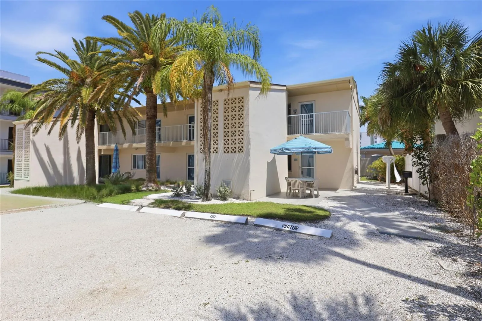 5950 MIDNIGHT PASS RD #101 #101
