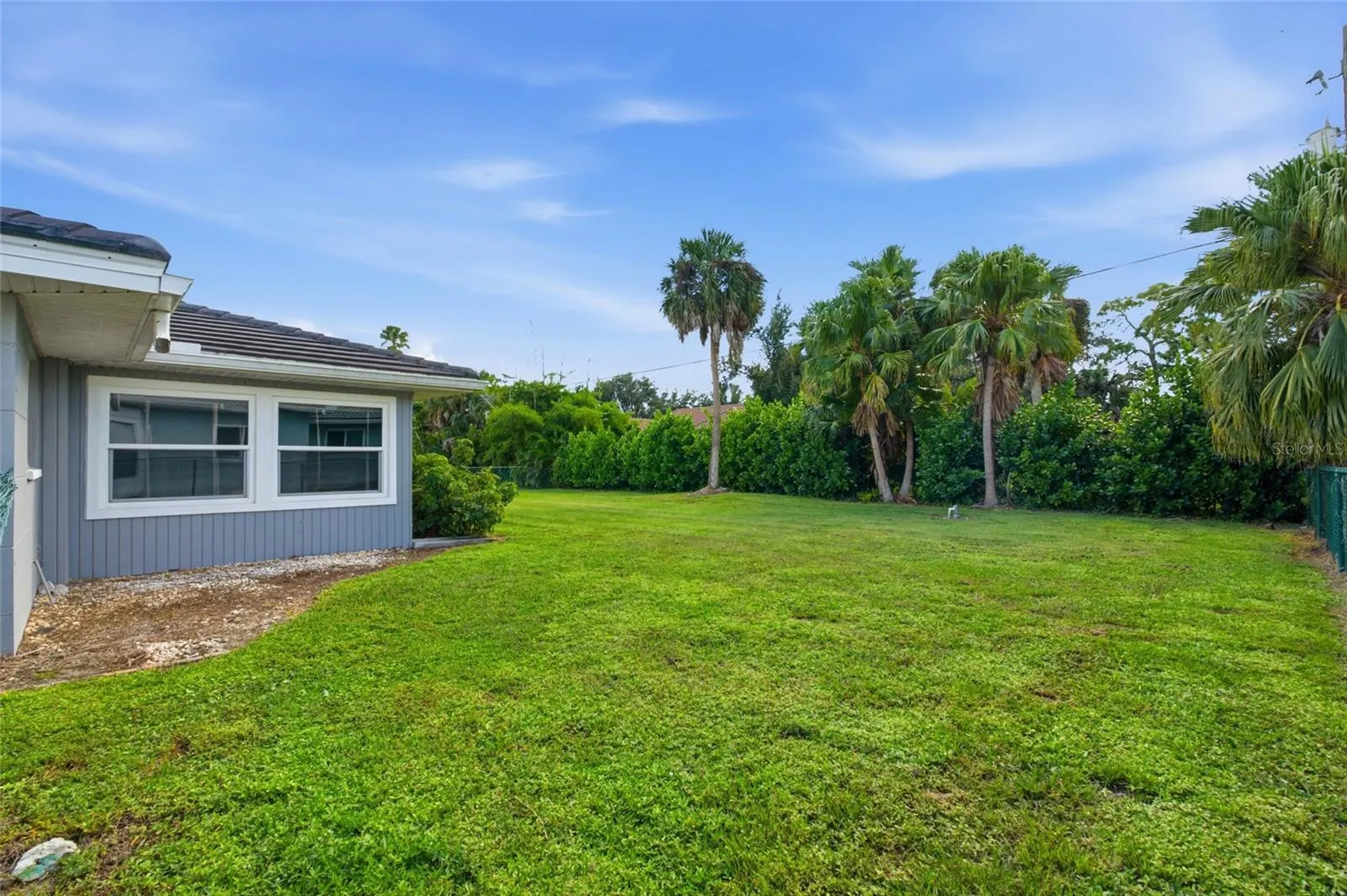 204 MONET DR
