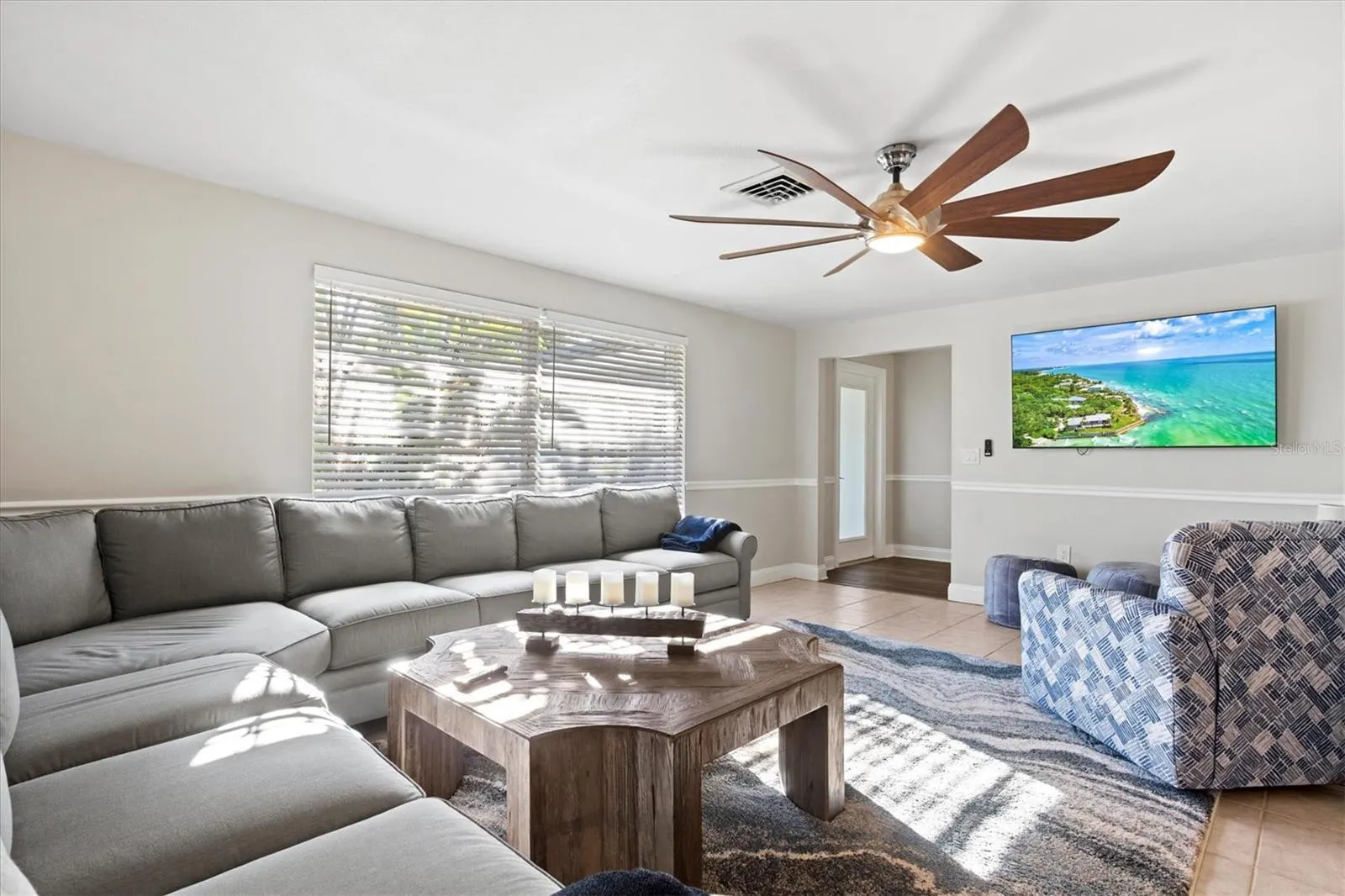 204 MONET DR