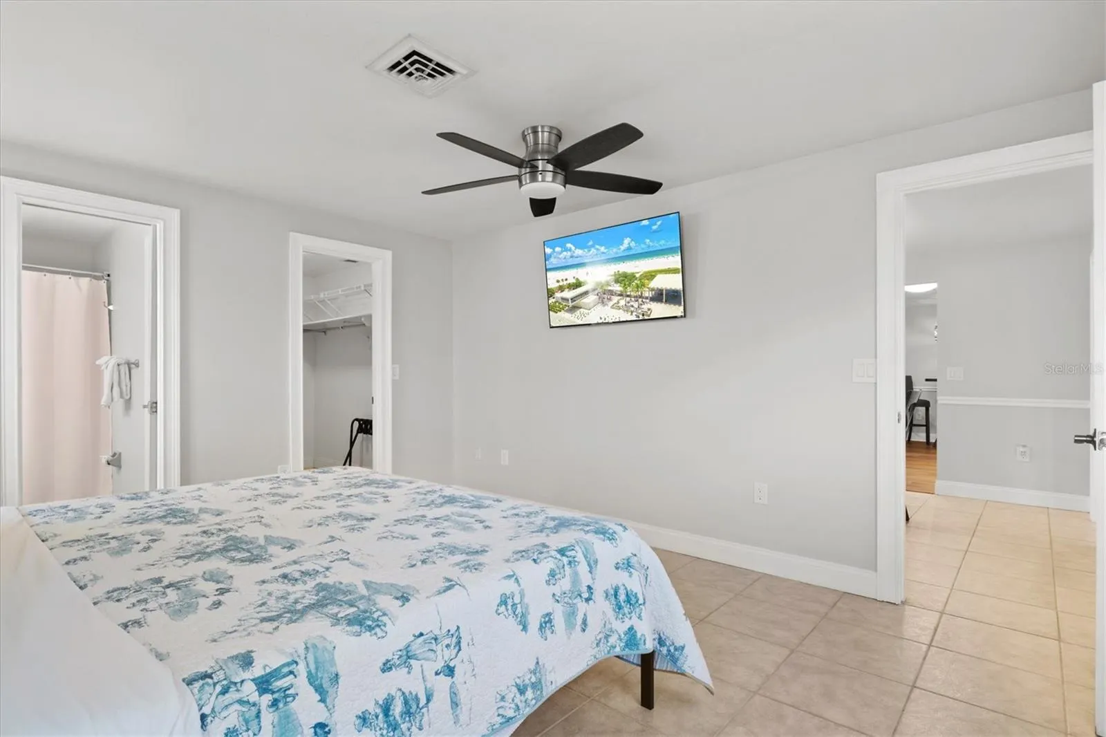 204 MONET DR