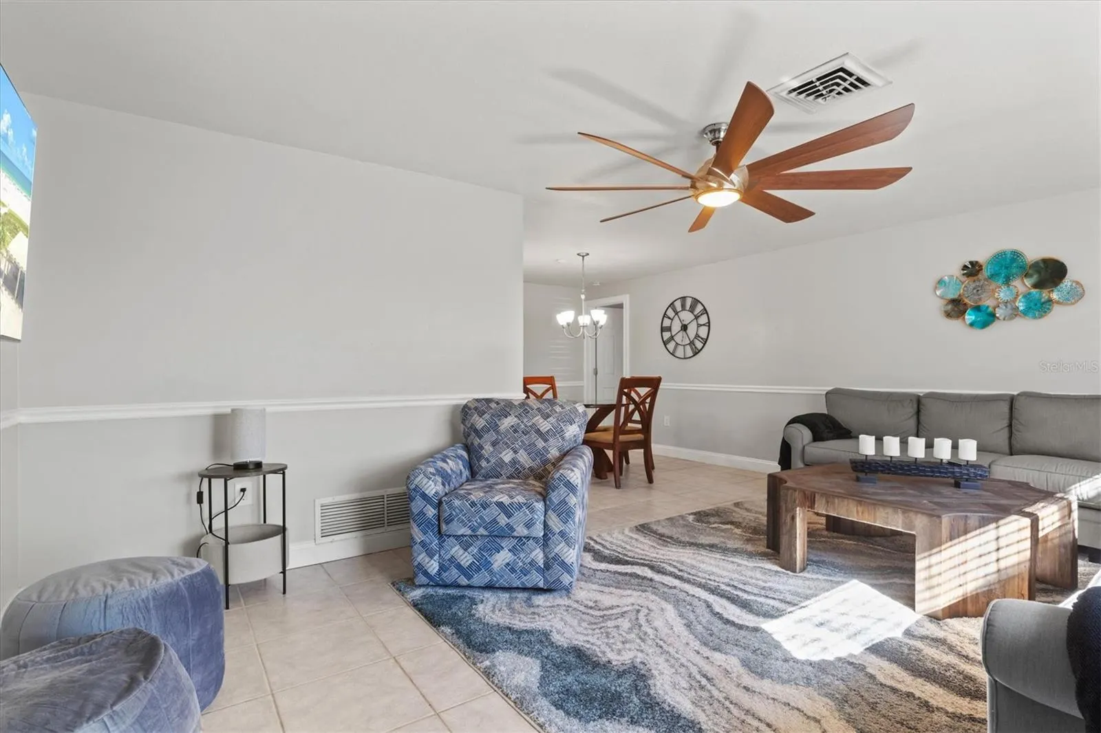 204 MONET DR