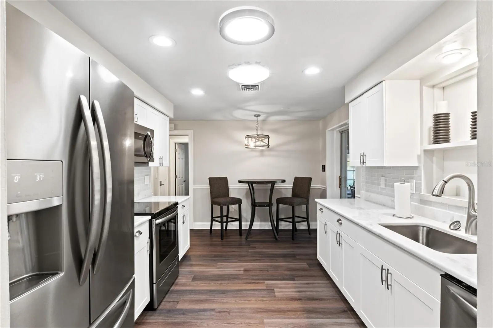 204 MONET DR