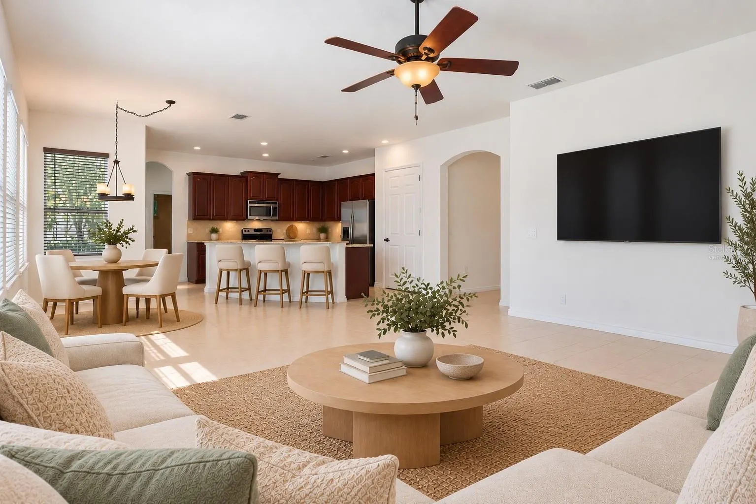 5809 LEXINGTON DR