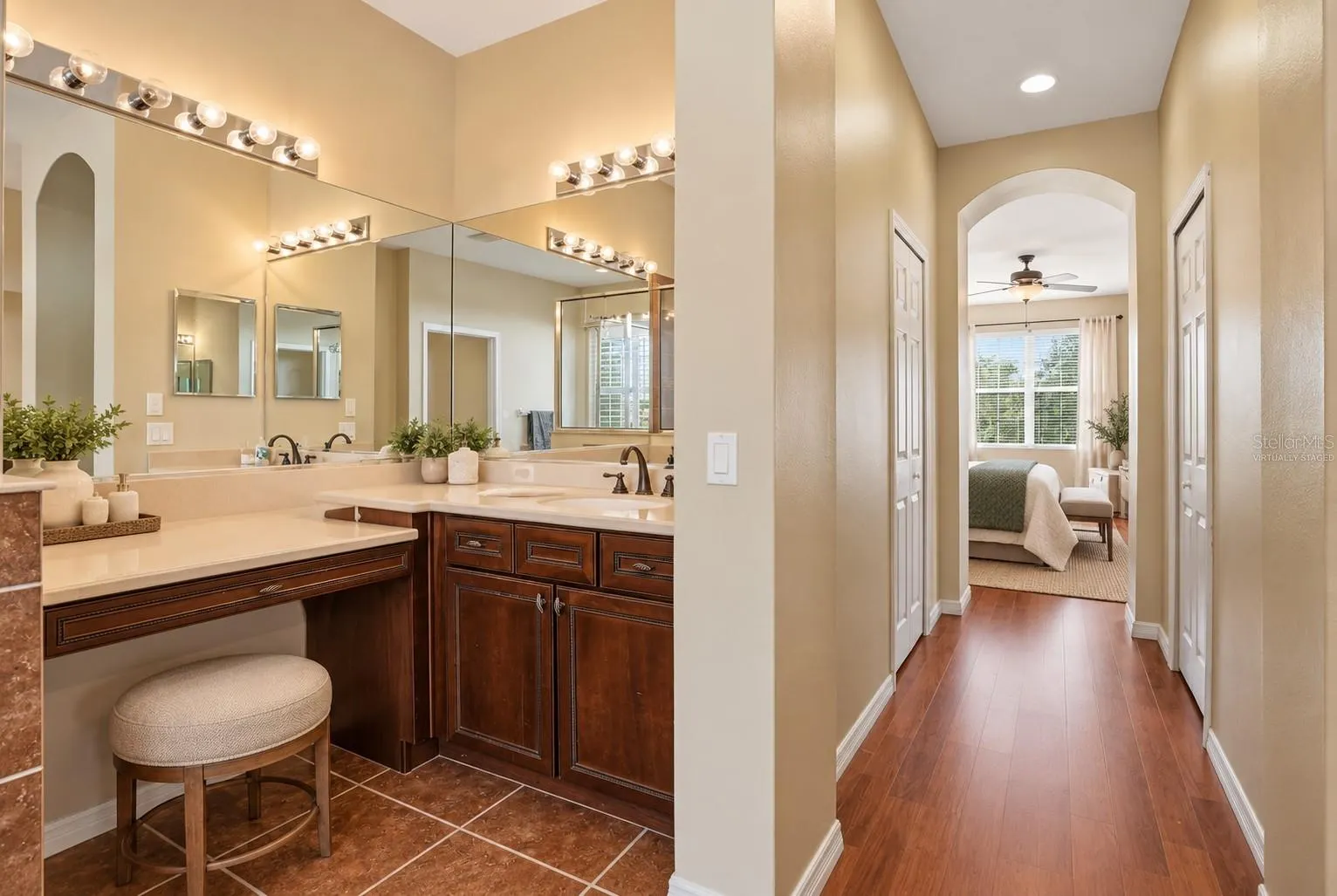 5809 LEXINGTON DR