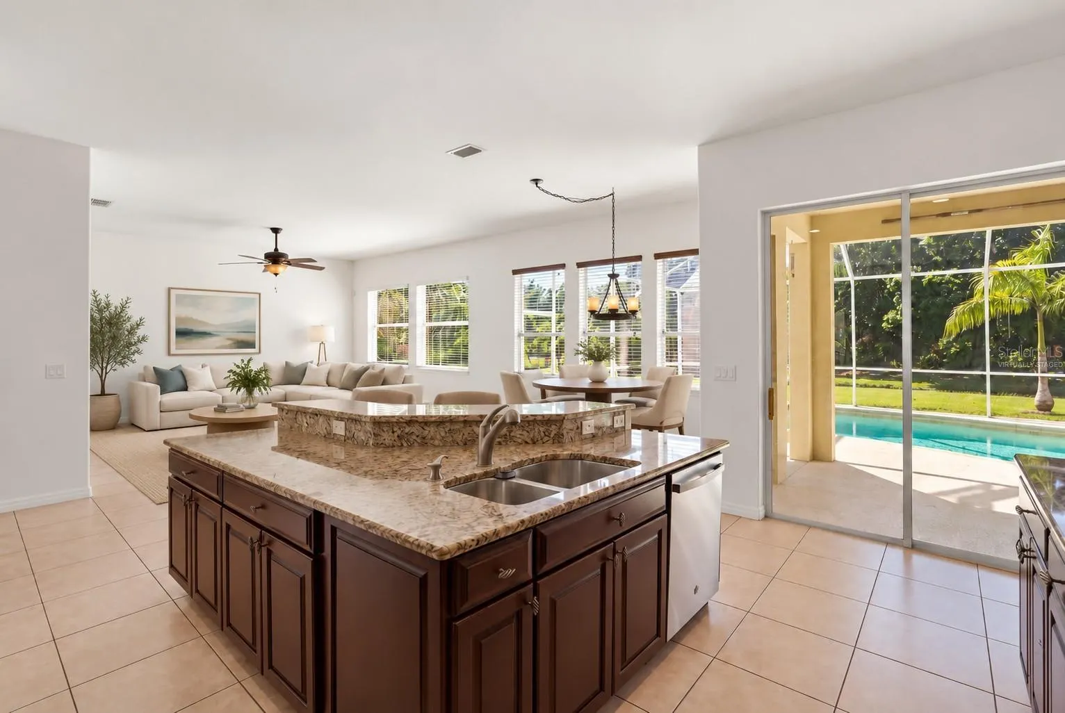 5809 LEXINGTON DR