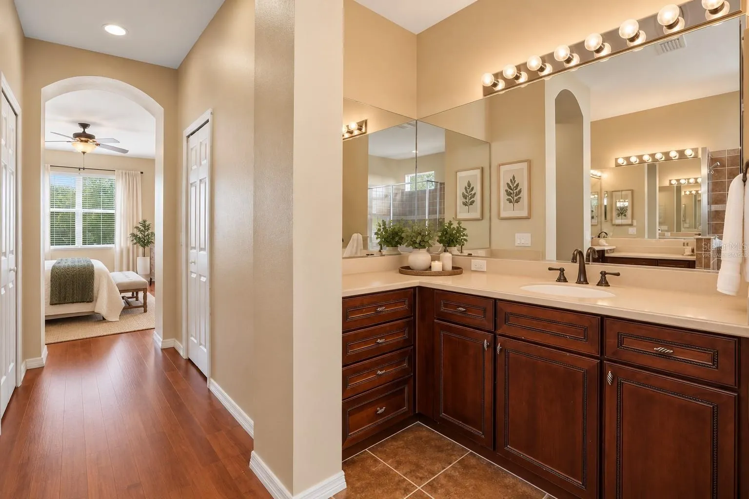 5809 LEXINGTON DR