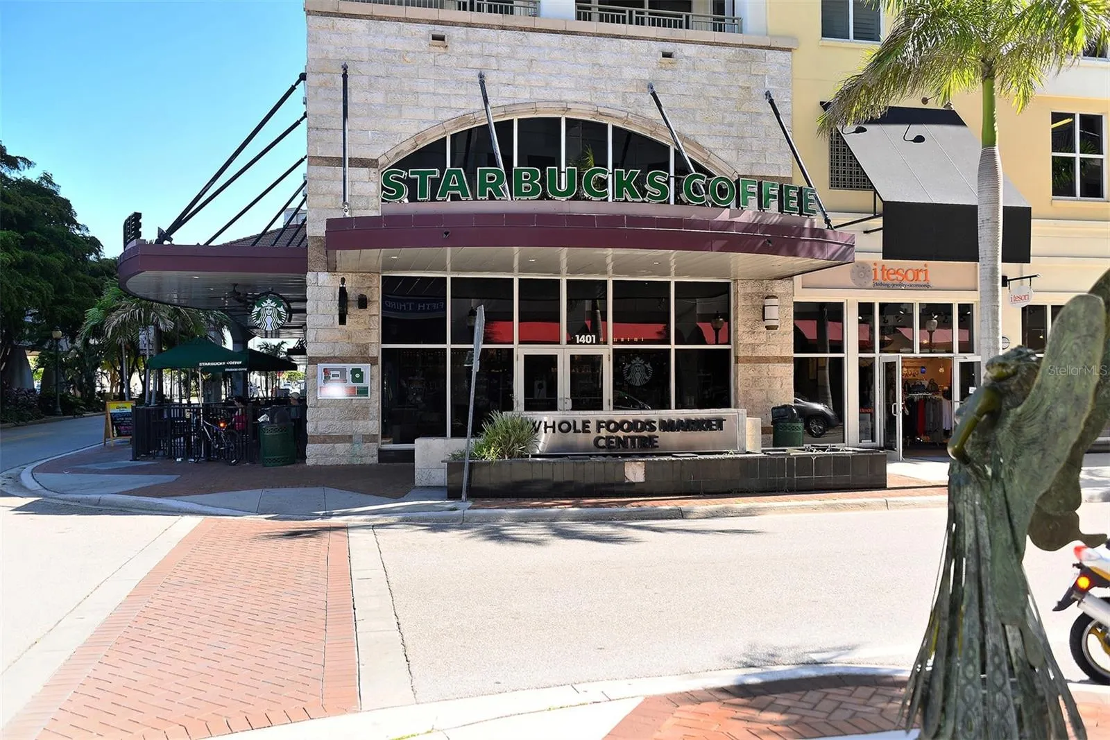 1350 MAIN ST #1409 #1409