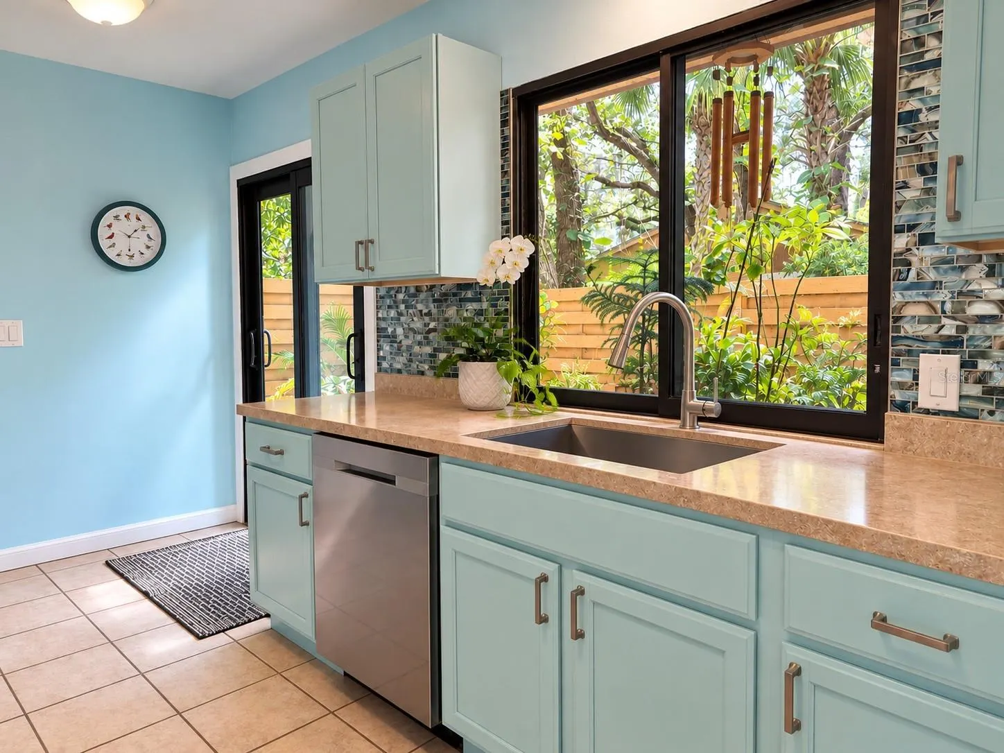 2310 QUAIL CT