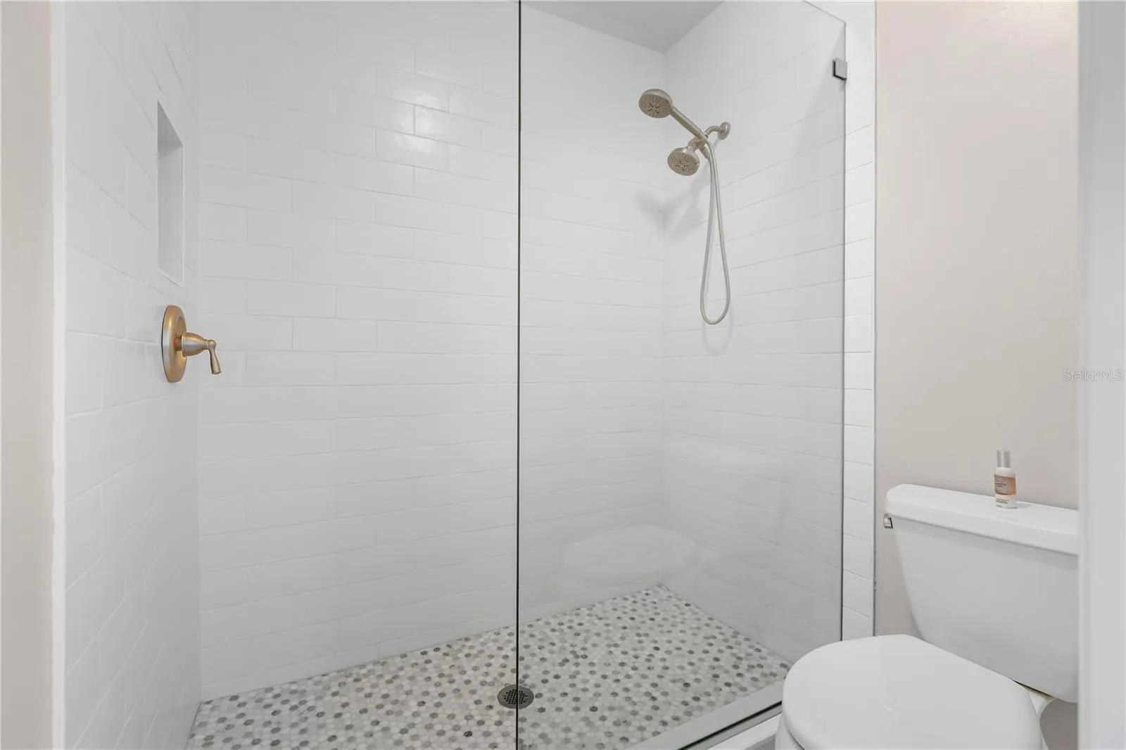 3111 HEATHERWOOD LN