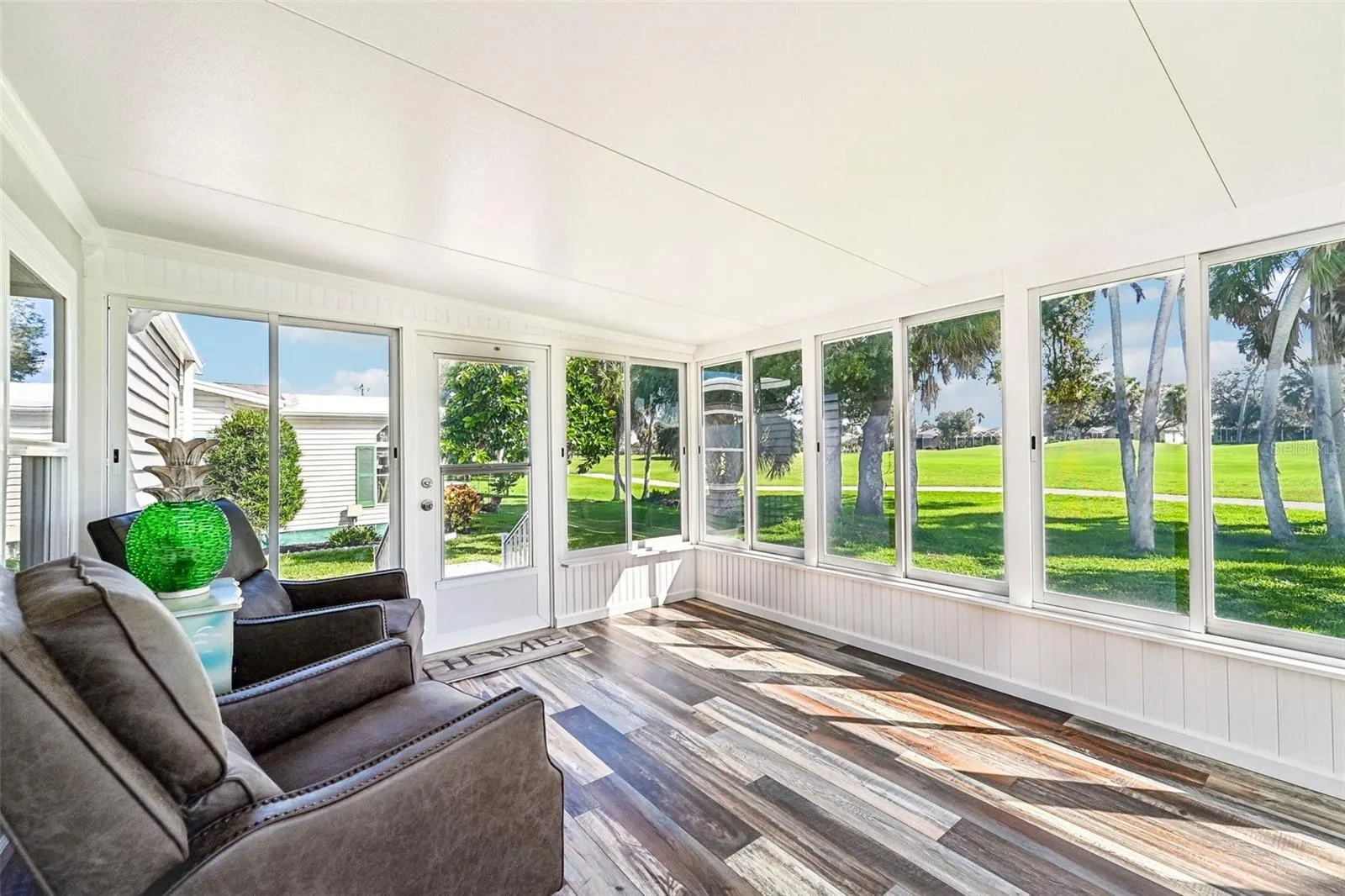 8510 COUNTESS AVENUE CIR