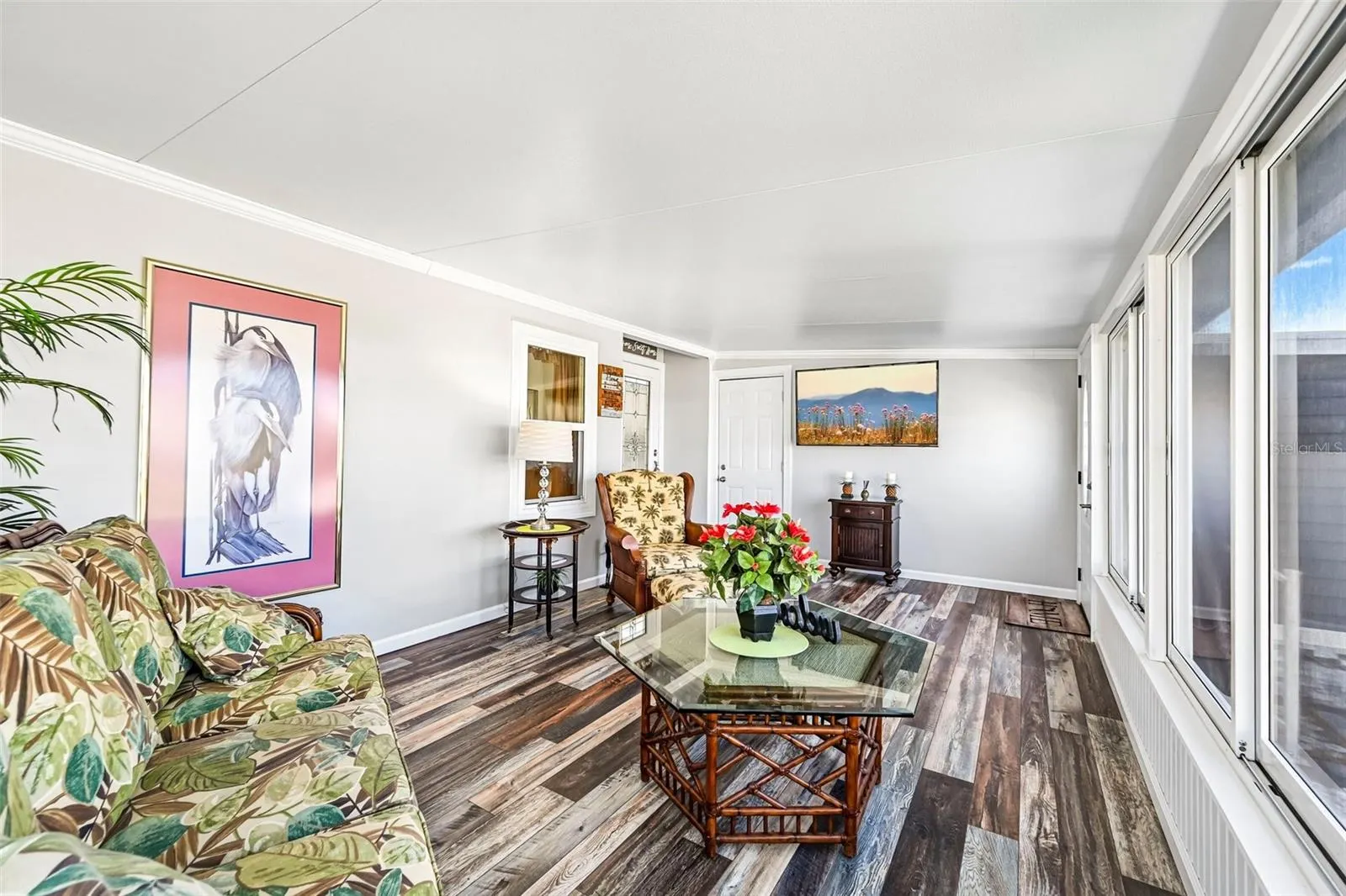 8510 COUNTESS AVENUE CIR