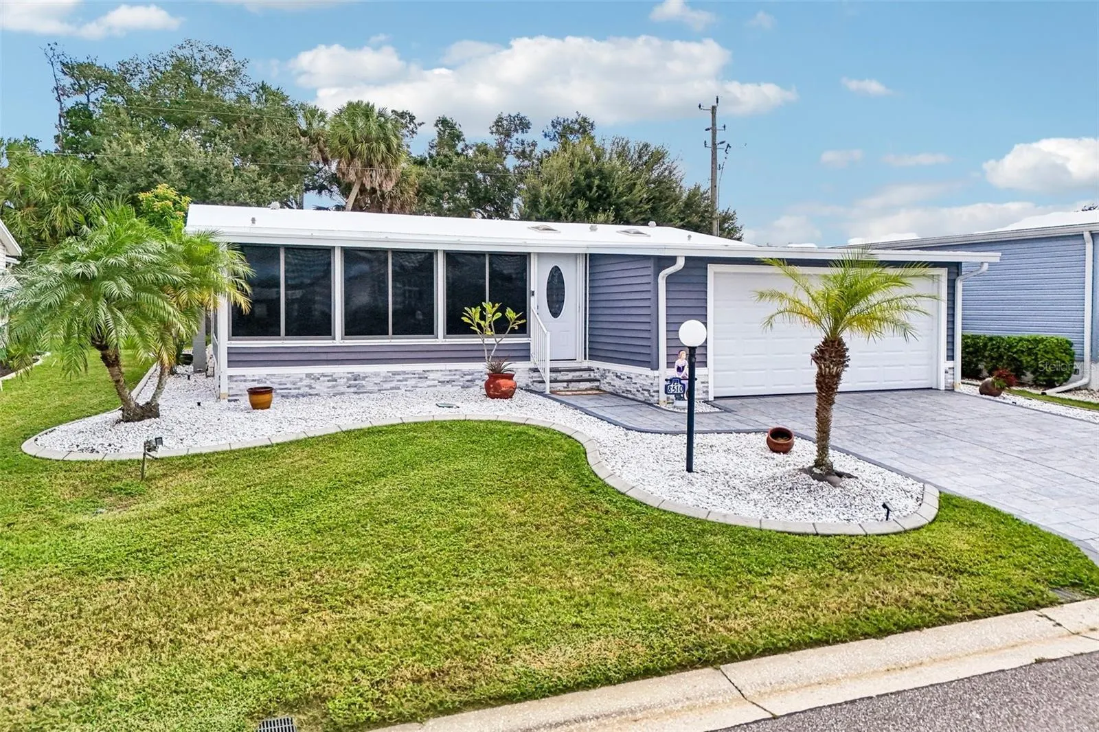 8510 COUNTESS AVENUE CIR