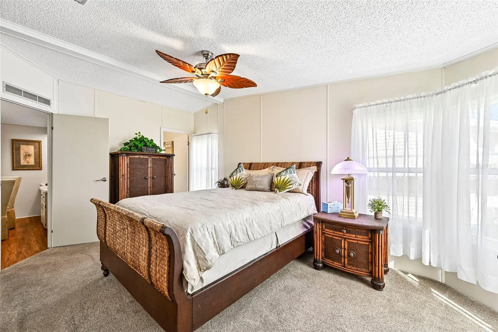 8510 COUNTESS AVENUE CIR