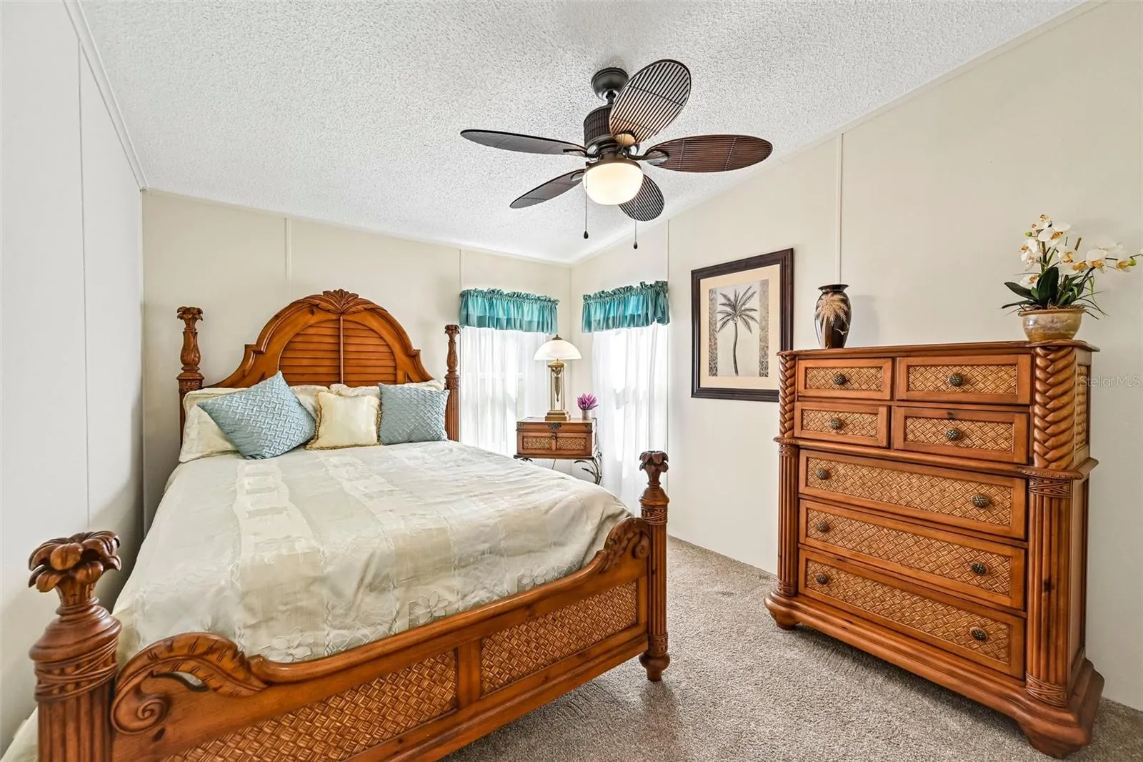 8510 COUNTESS AVENUE CIR