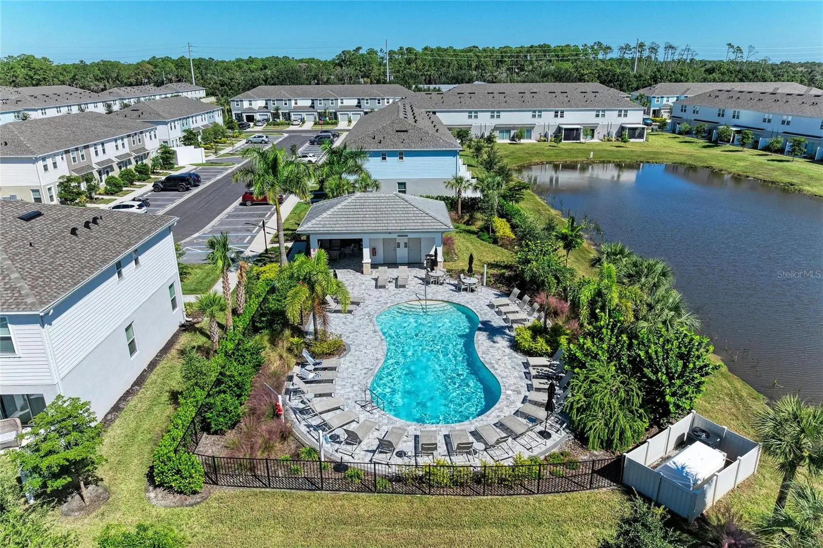 8760 WINTER BREEZE WAY