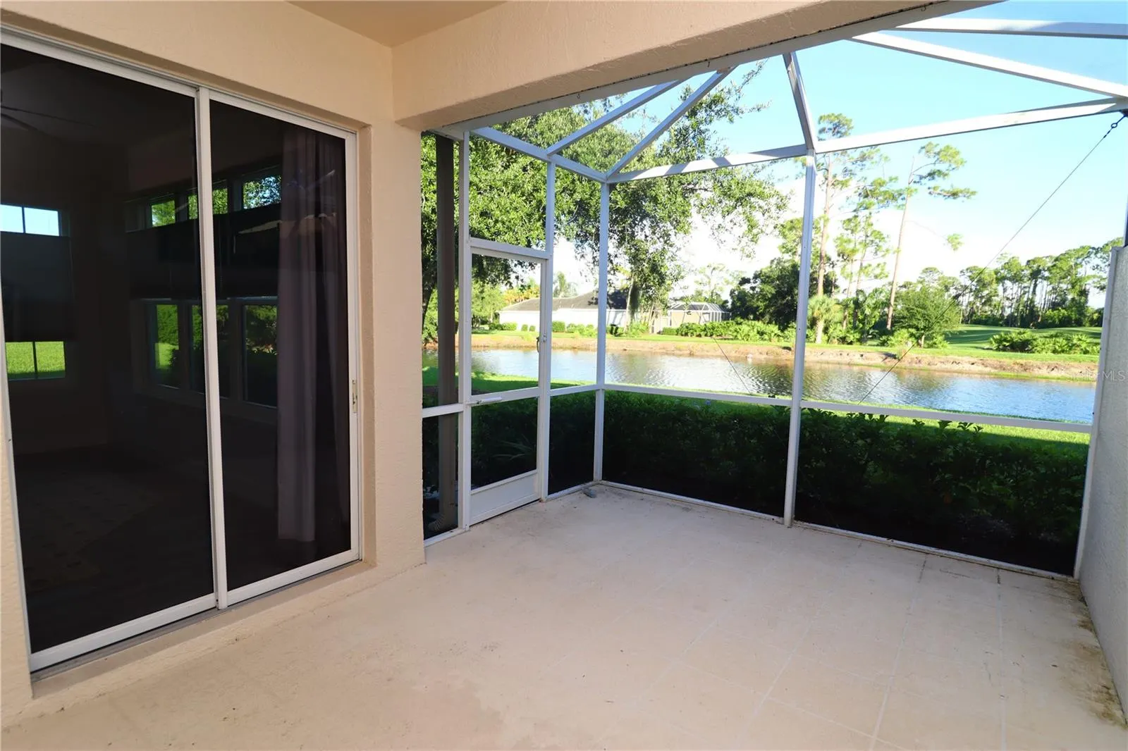 5107 WHISPERING OAKS DR