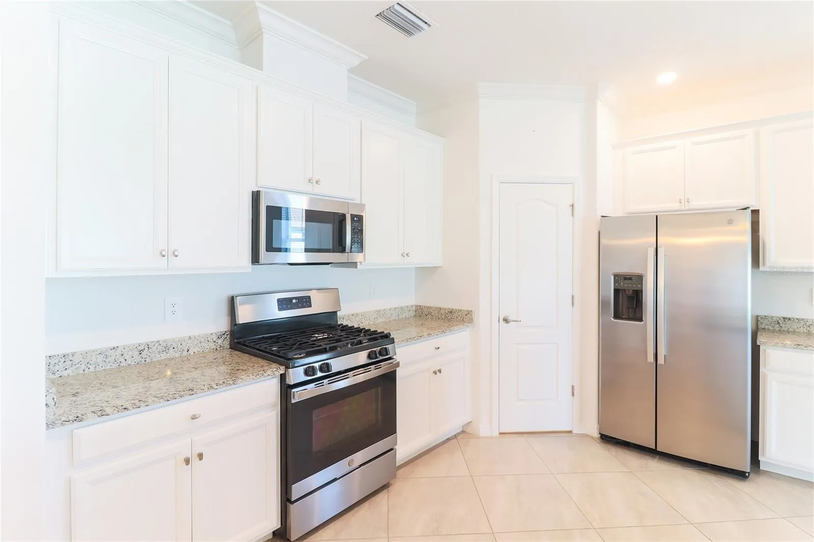 2501 AVOLET CT