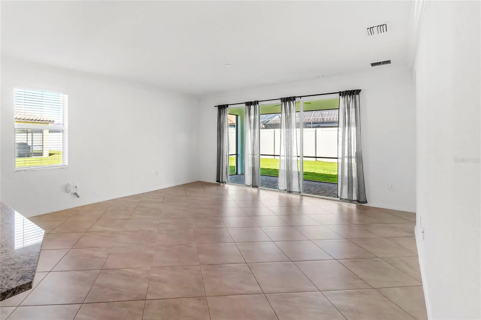 2501 AVOLET CT