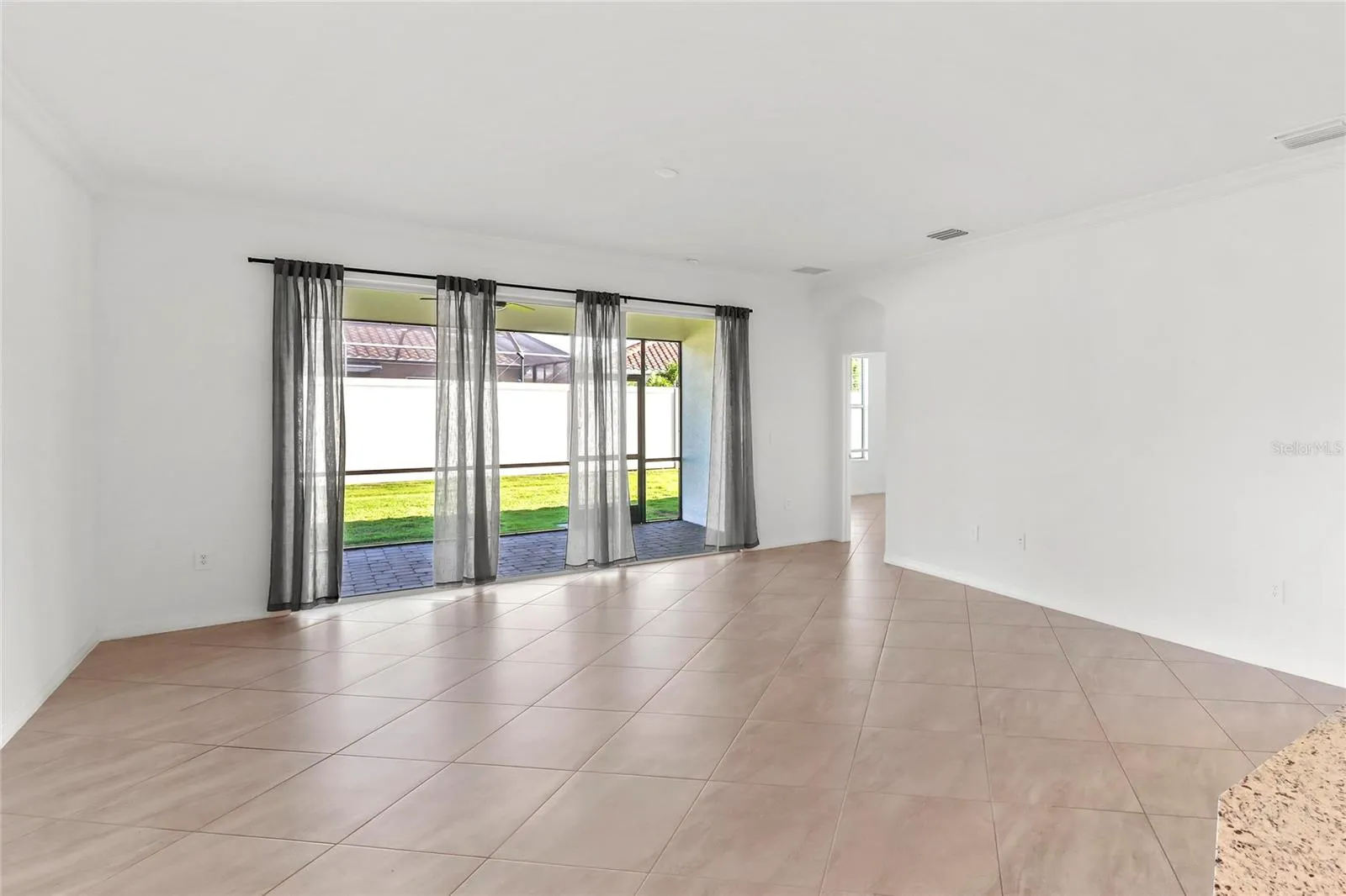 2501 AVOLET CT