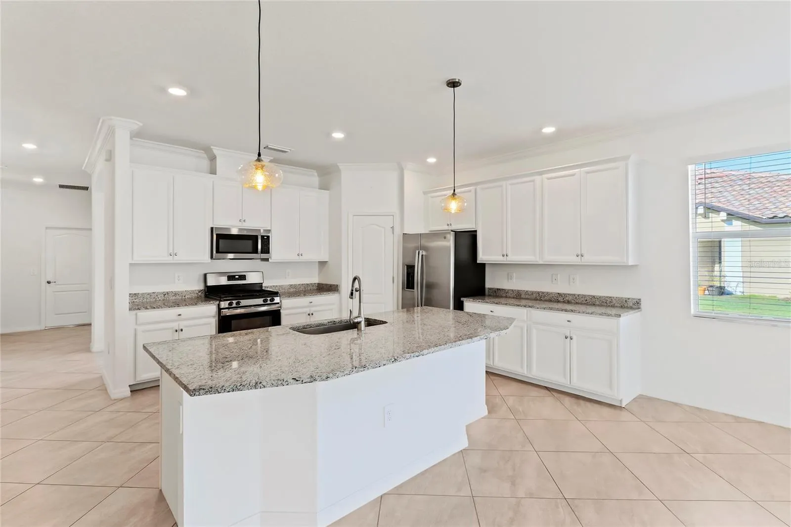 2501 AVOLET CT