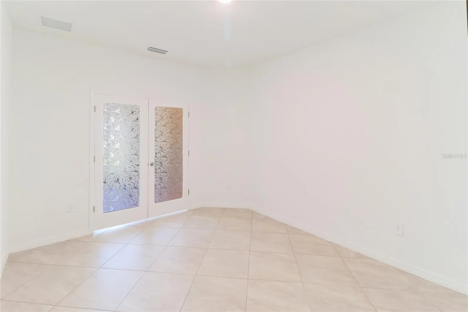 2501 AVOLET CT
