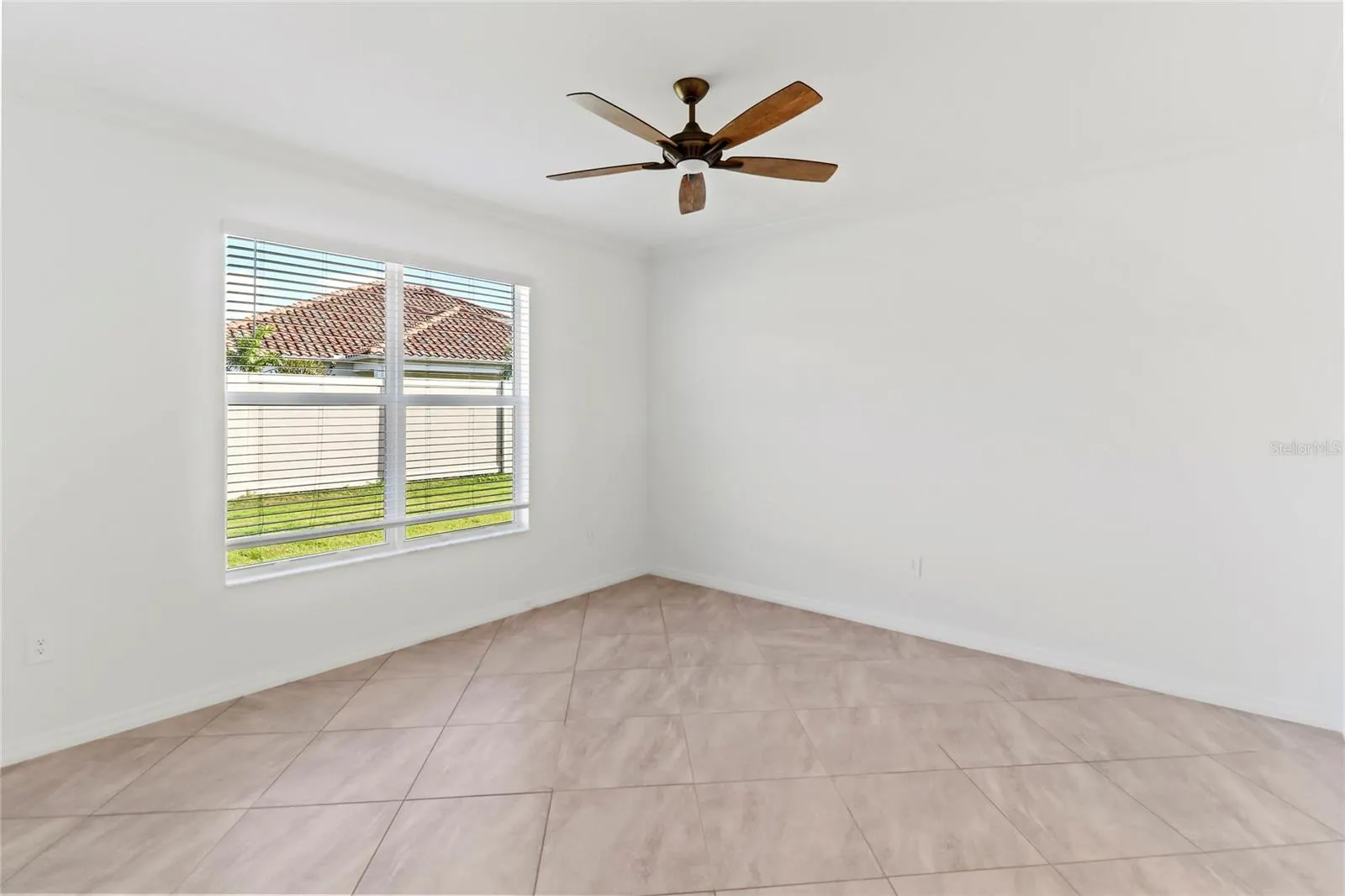 2501 AVOLET CT