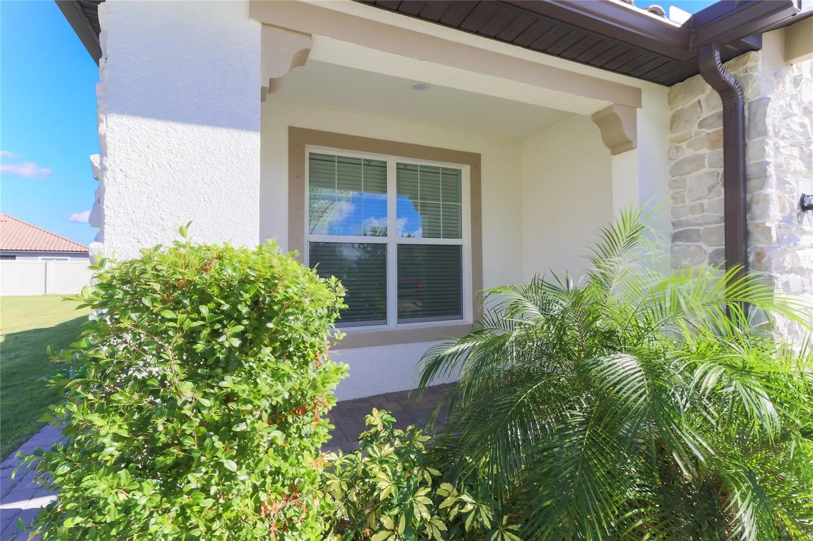 2501 AVOLET CT