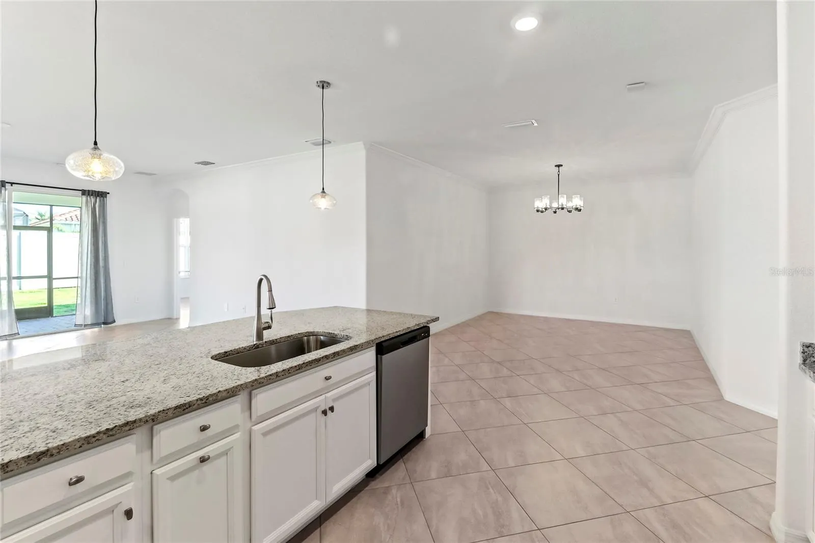2501 AVOLET CT