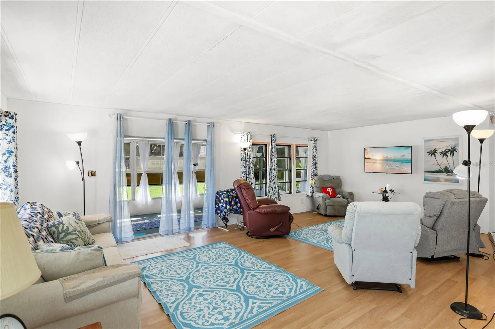 1444 SEAGULL DR