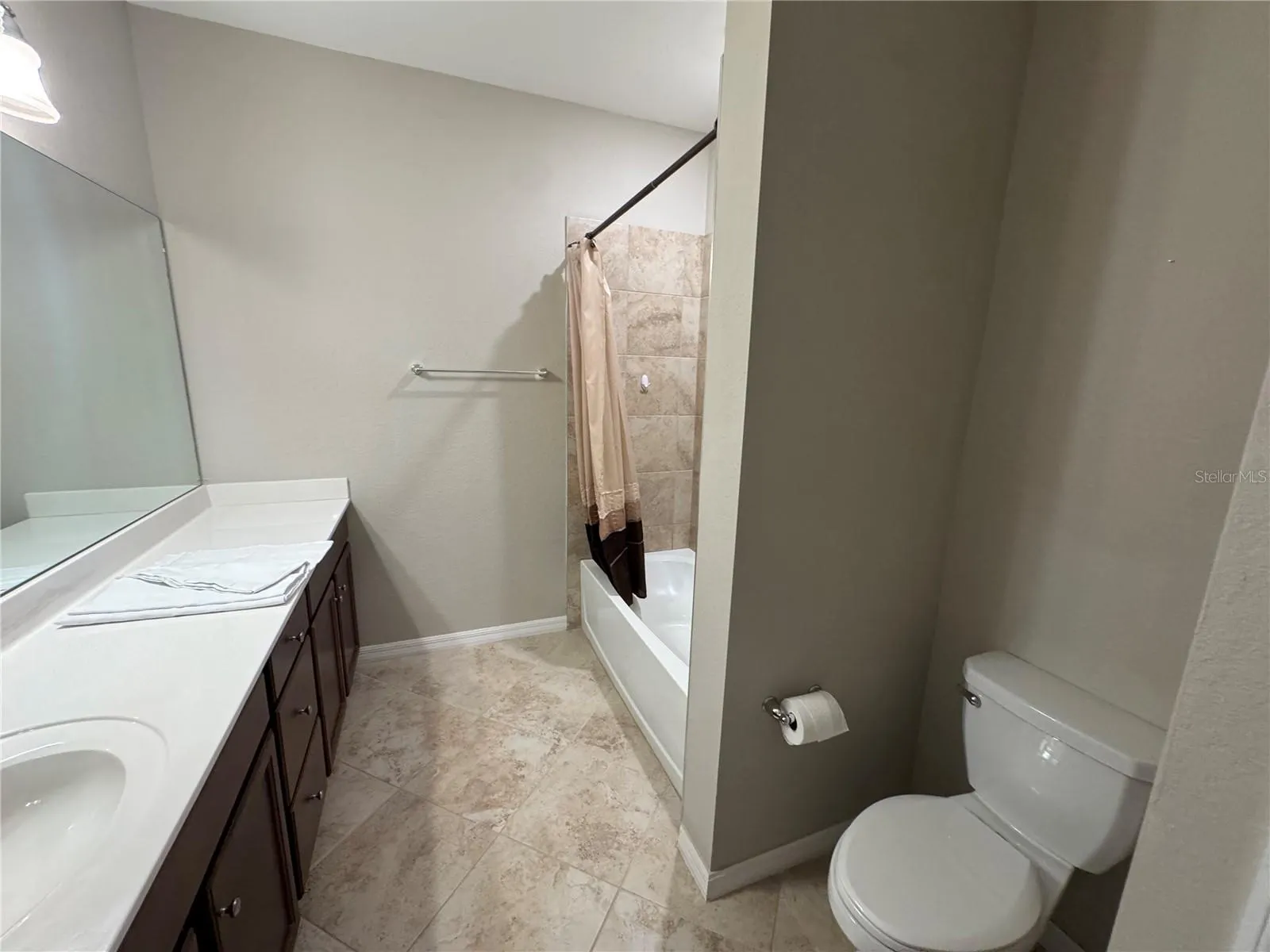20448 LAGENTE CIR