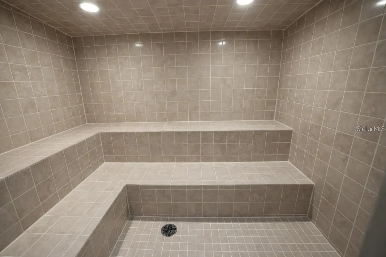 20448 LAGENTE CIR