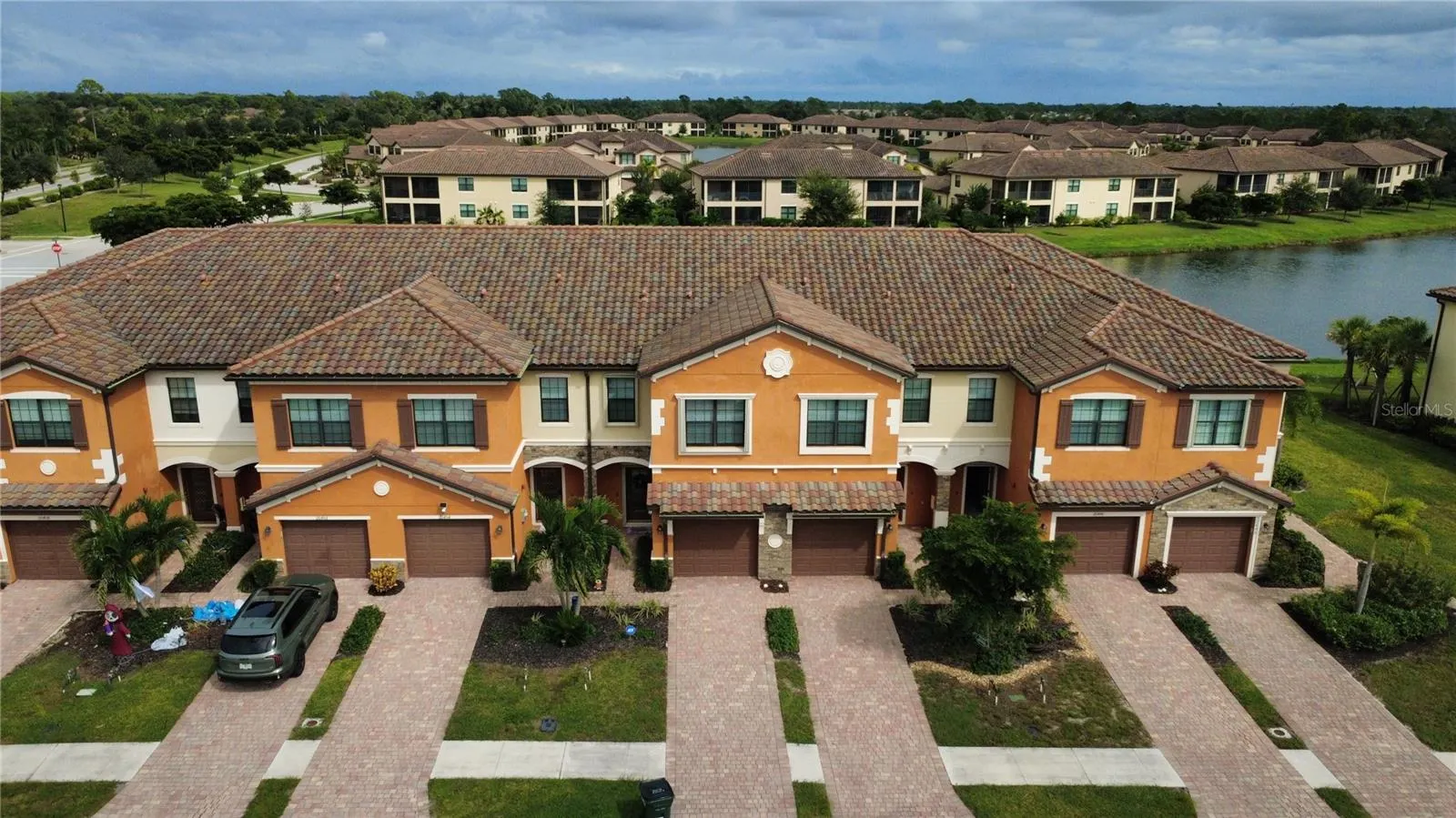 20448 LAGENTE CIR