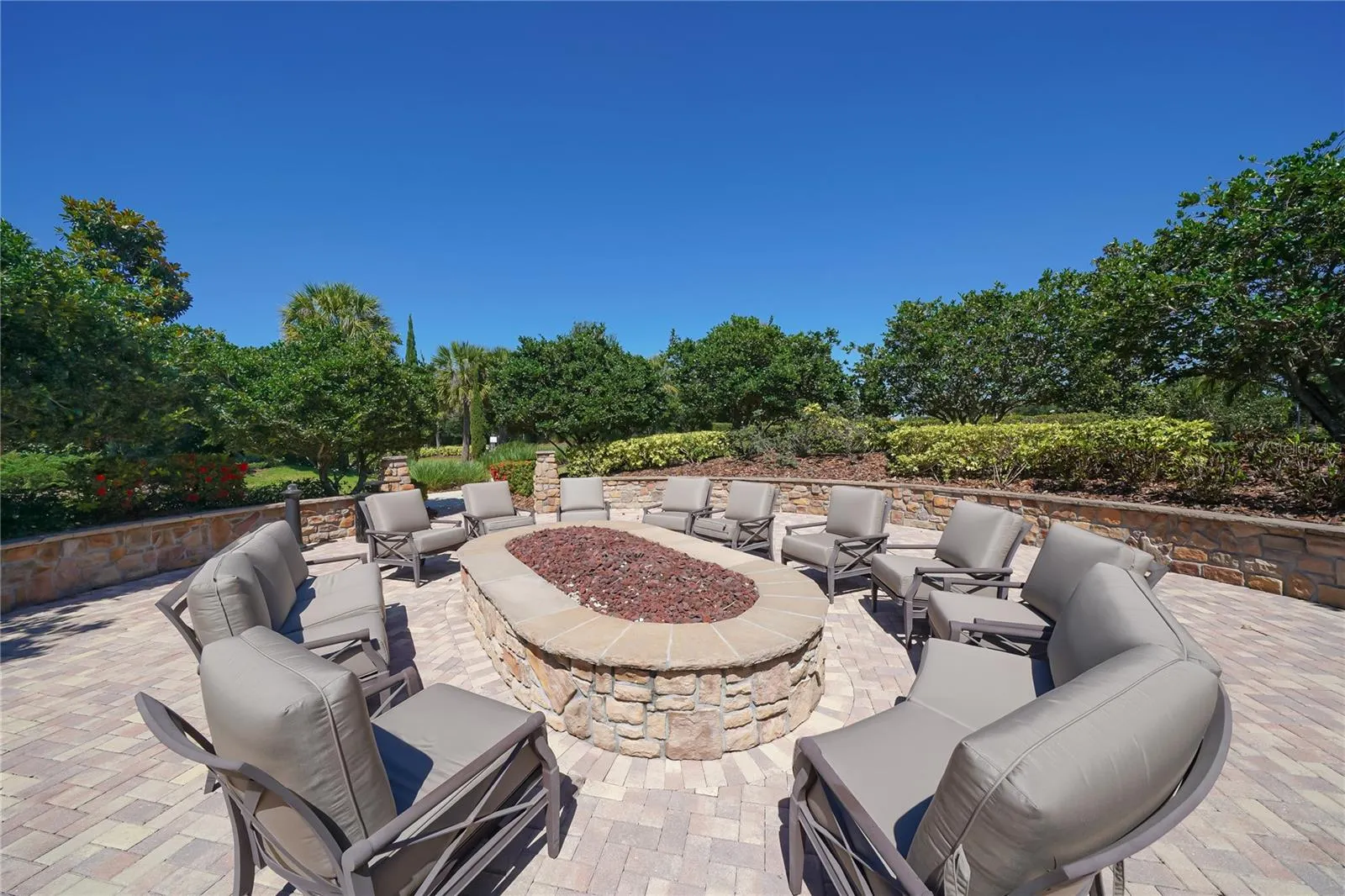 4740 BENITO CT