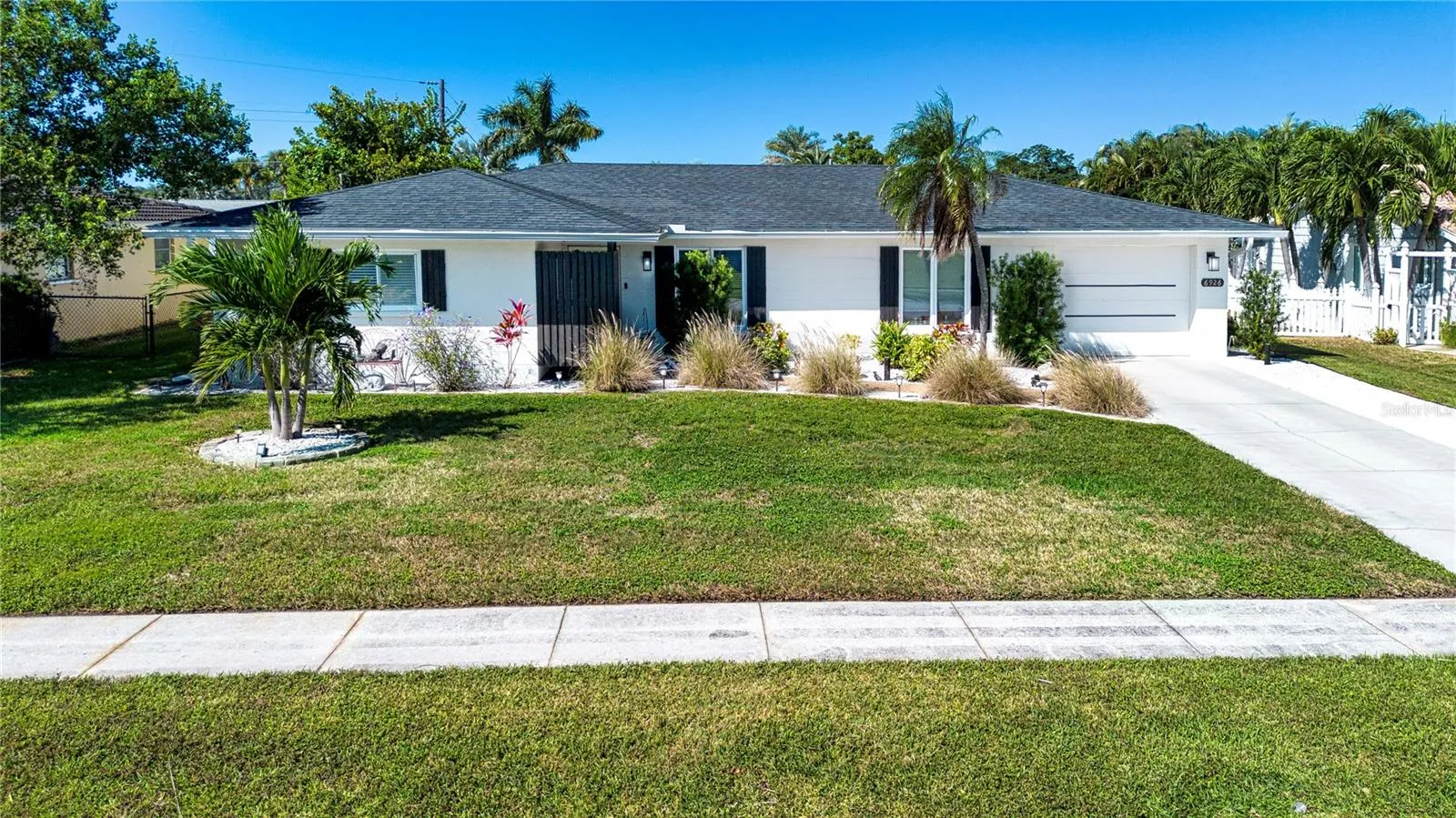 6926 ANTIGUA PL