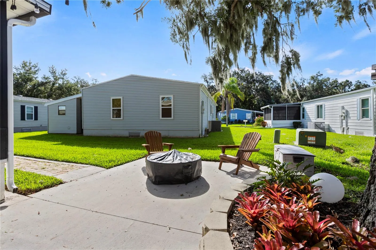 67 MEADOWLARK CIR