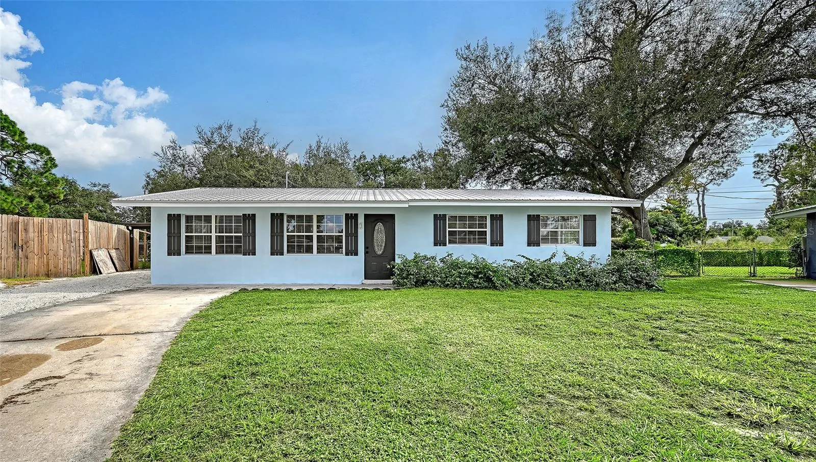 5044 BROOKMEADE DR
